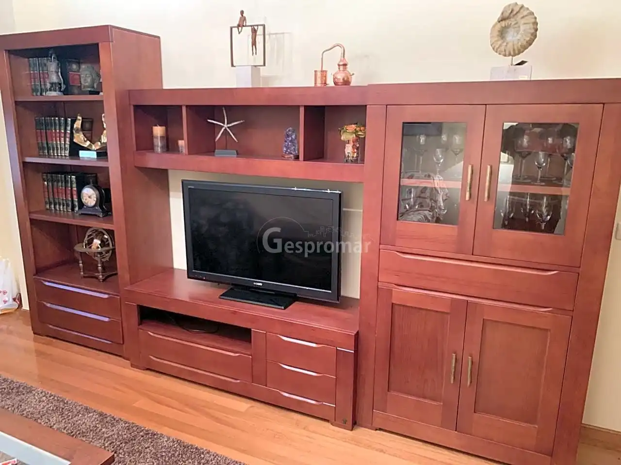 Wohnzimmer von Maisonette zum Verkauf in A Pobra de Trives  mit Parkett