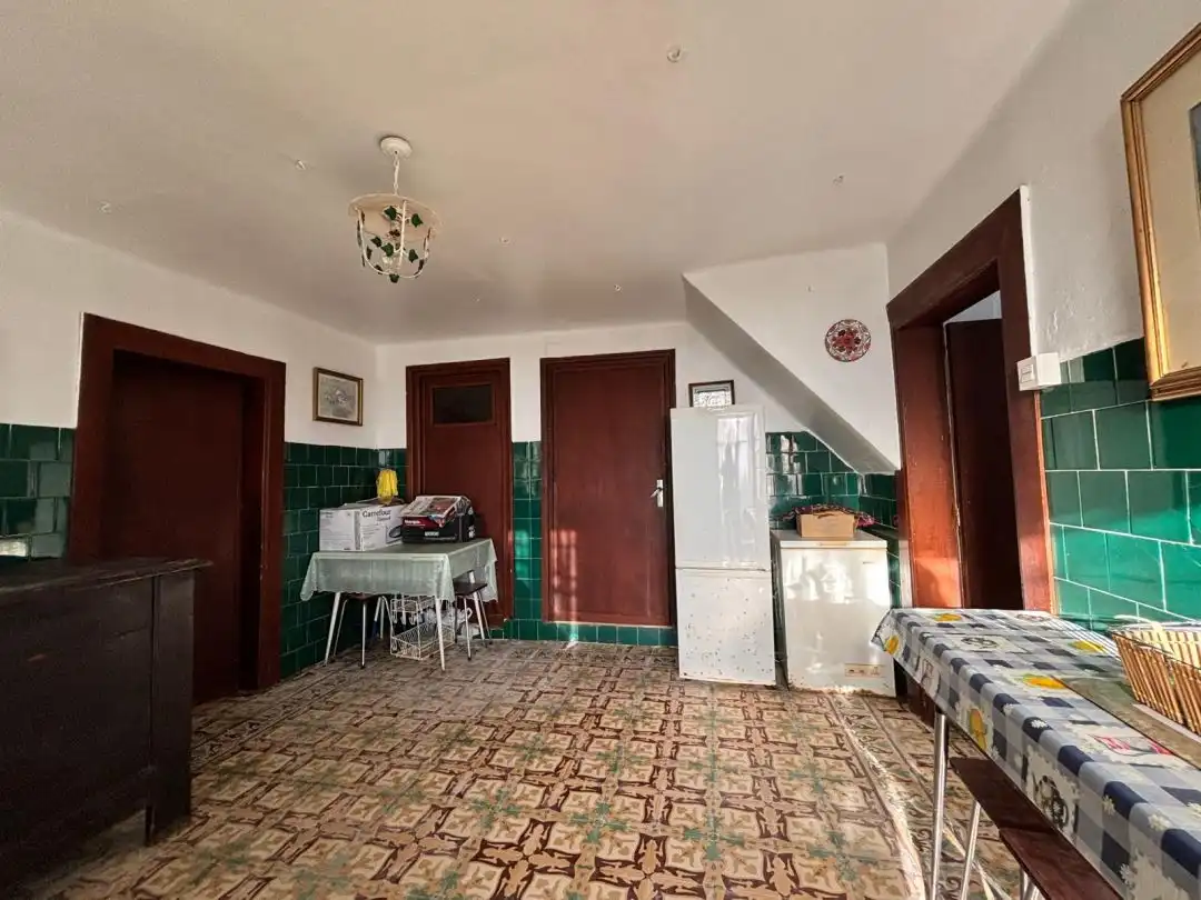 Küche von Country house zum Verkauf in Gorliz mit Abstellraum