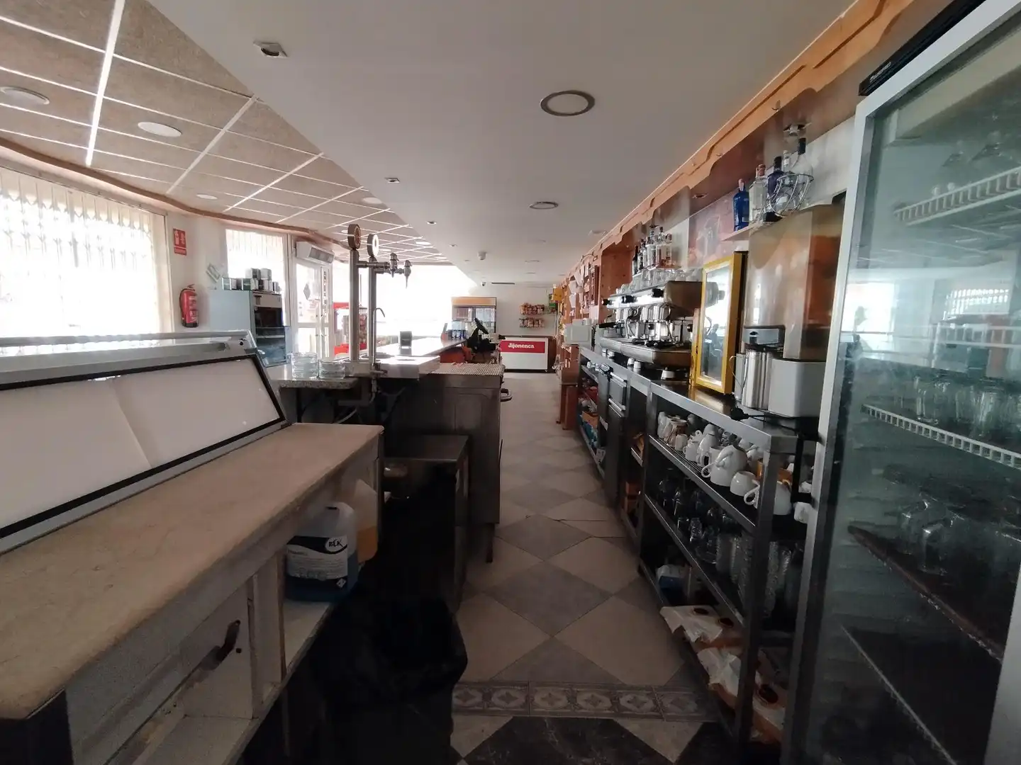 Local en venta en Calabardina