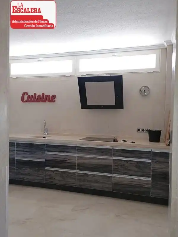 Cocina de Casa o chalet en venta en Castalla con Aire acondicionado, Calefacción y Jardín privado