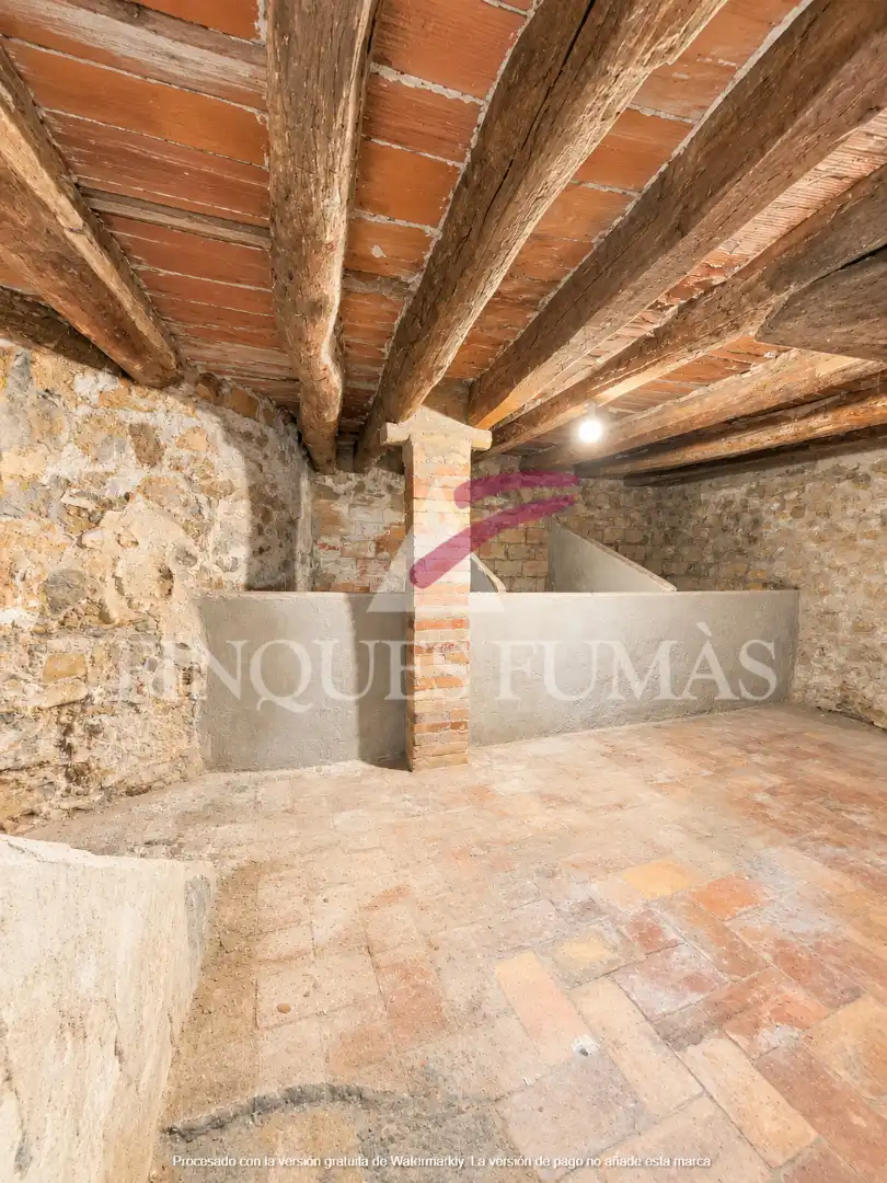 Casa con terraza en venta en Carrer Centre, imagen 9