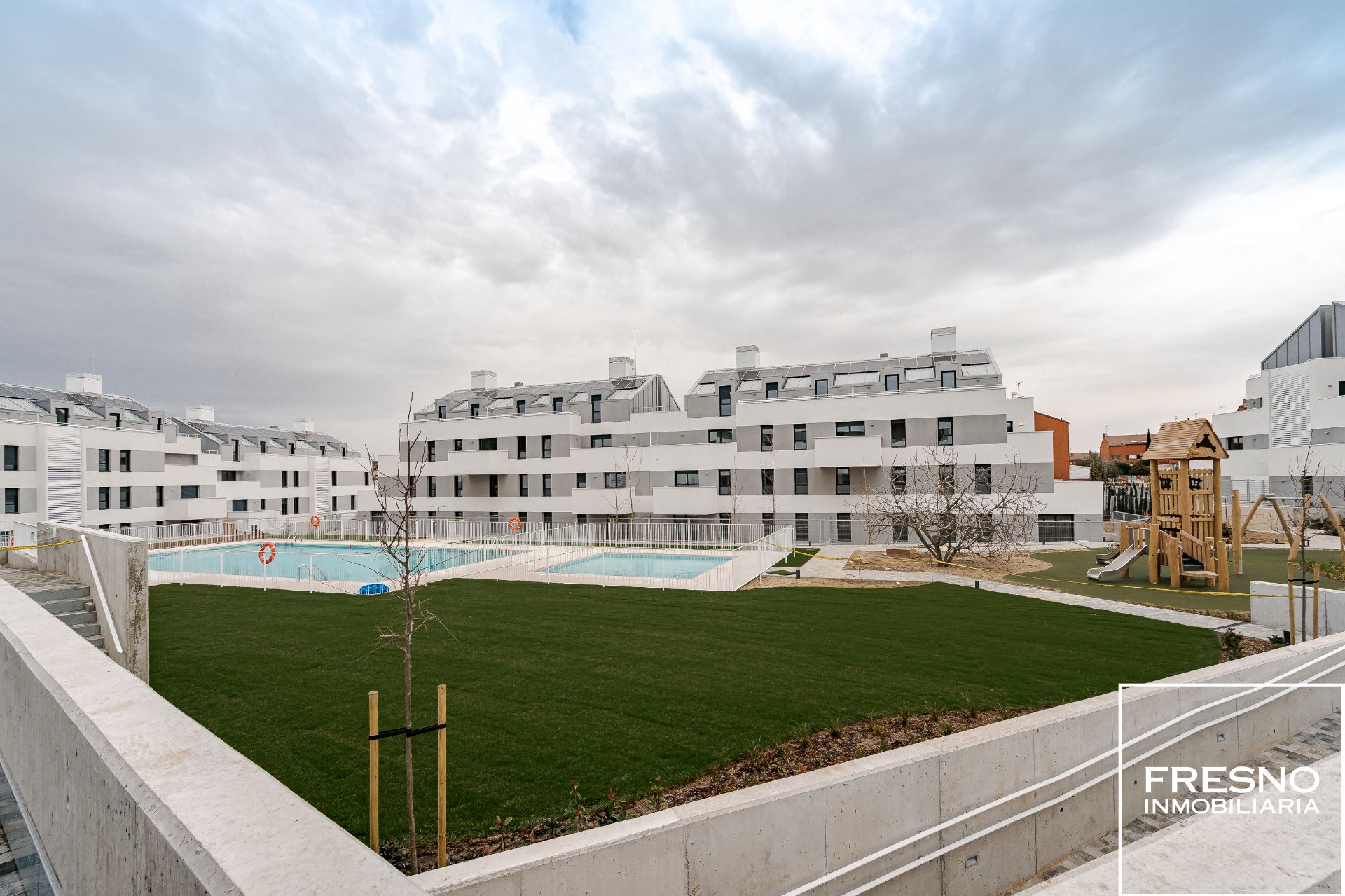 Vista exterior de Pis en venda en Cobeña amb Aire condicionat, Calefacció i Terrassa