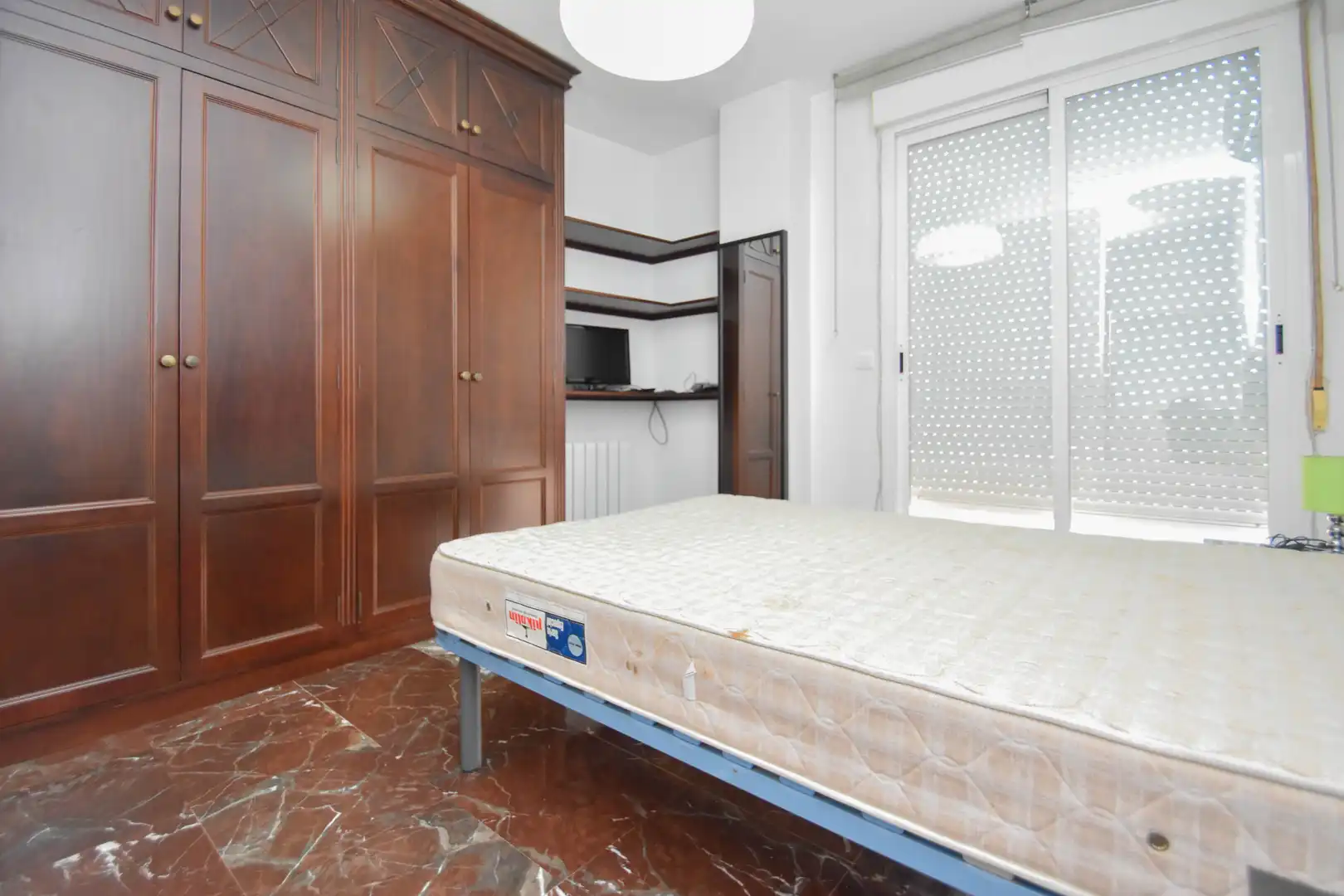Habitación de Piso en venta en Granada con Aire acondicionado, Calefacción y Terraza