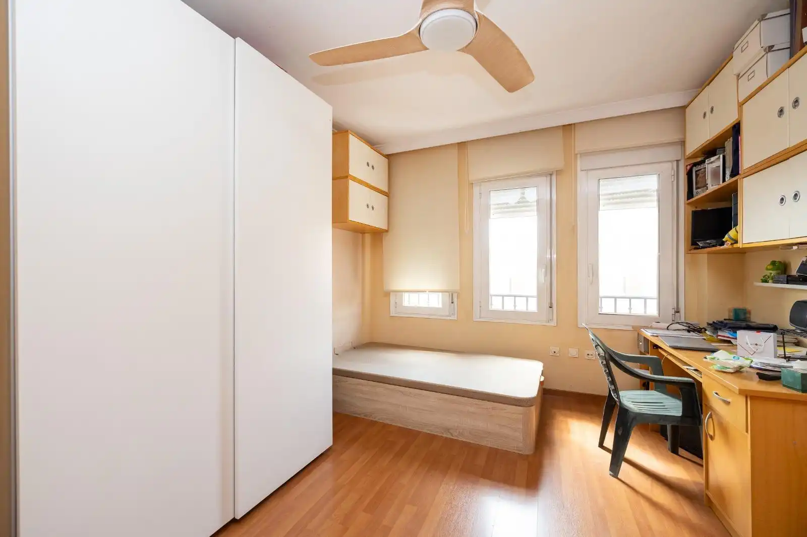 Schlafzimmer von Haus oder Chalet zum Verkauf in Granada mit Klimaanlage, Heizung und Terrasse