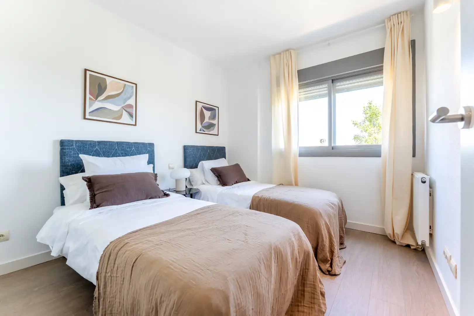 Flat for rent in Calle de Isabel Clara Eugenia, 33, Sanchinarro