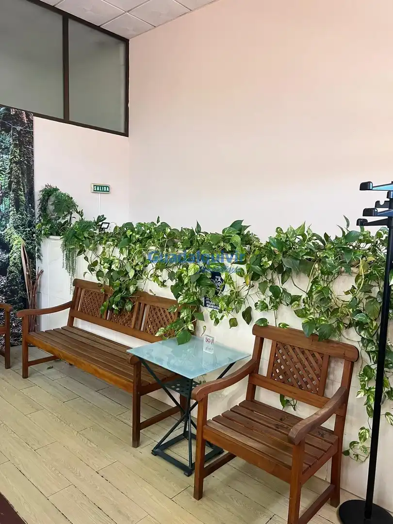 Garten von Büro zur Miete in Montequinto