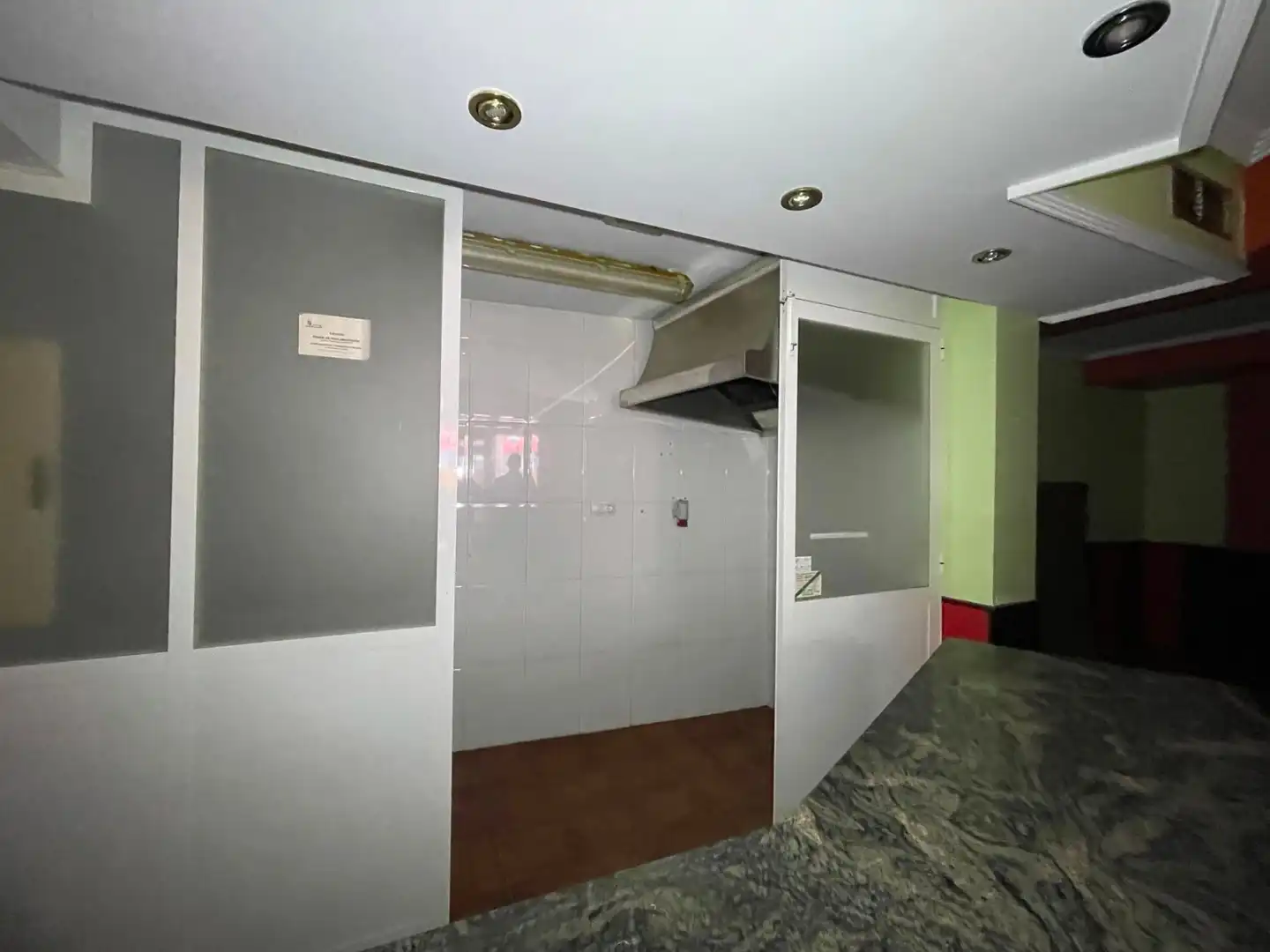 Local comercial en alquiler en Calle del Lago de la Baña, imagen 6