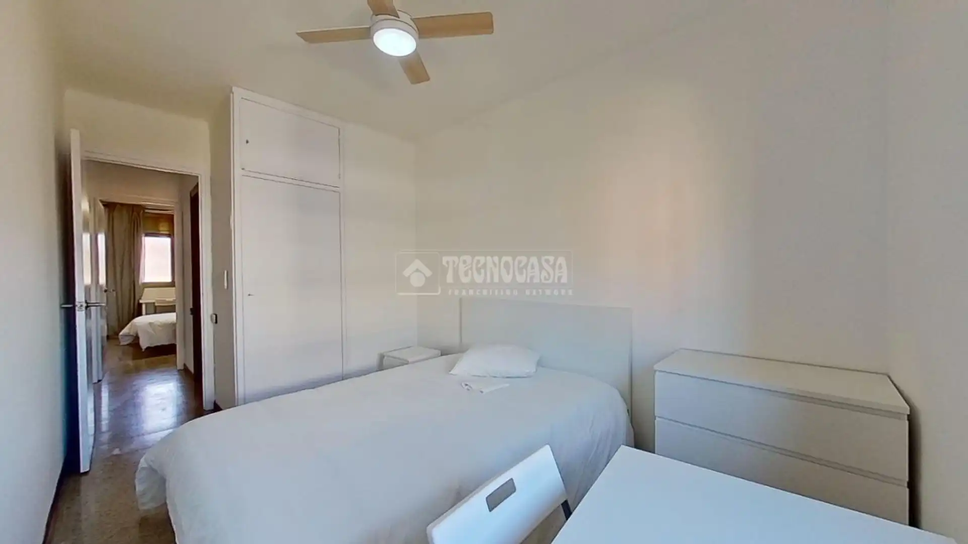 Dormitori de Pis en venda en Cerdanyola del Vallès amb Balcó