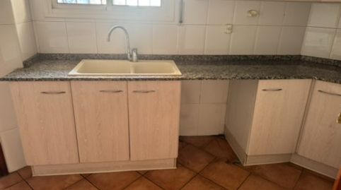Foto 4 de Piso en venta en Carrer del Pintor Murillo, Centre - Eixample – Can Llobet, Barberà del Vallès