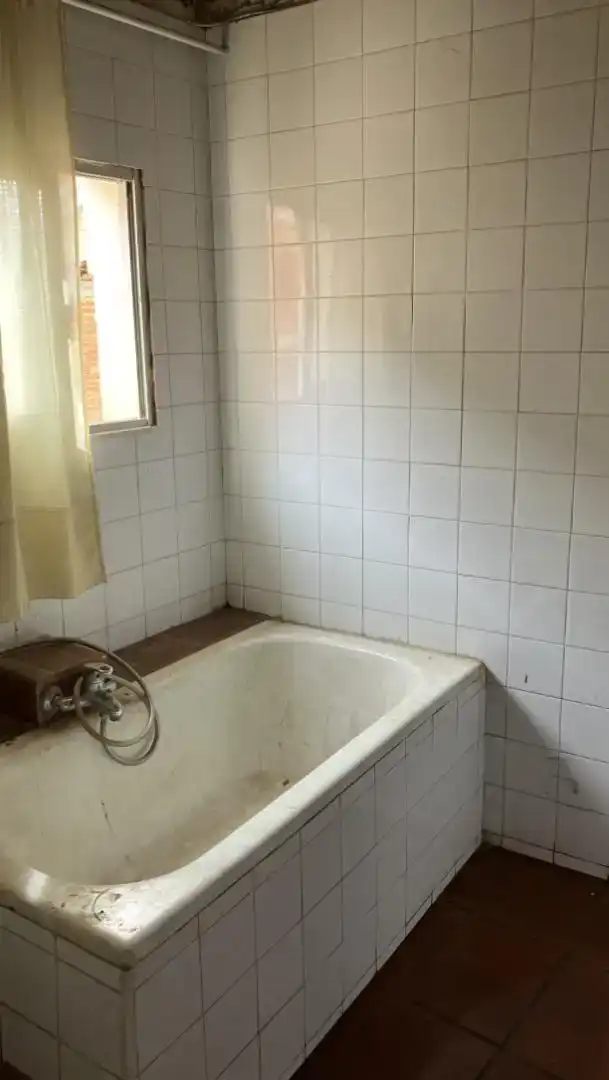Bany de Finca rústica en venda en Daroca amb Jardí privat, Traster i Balcó