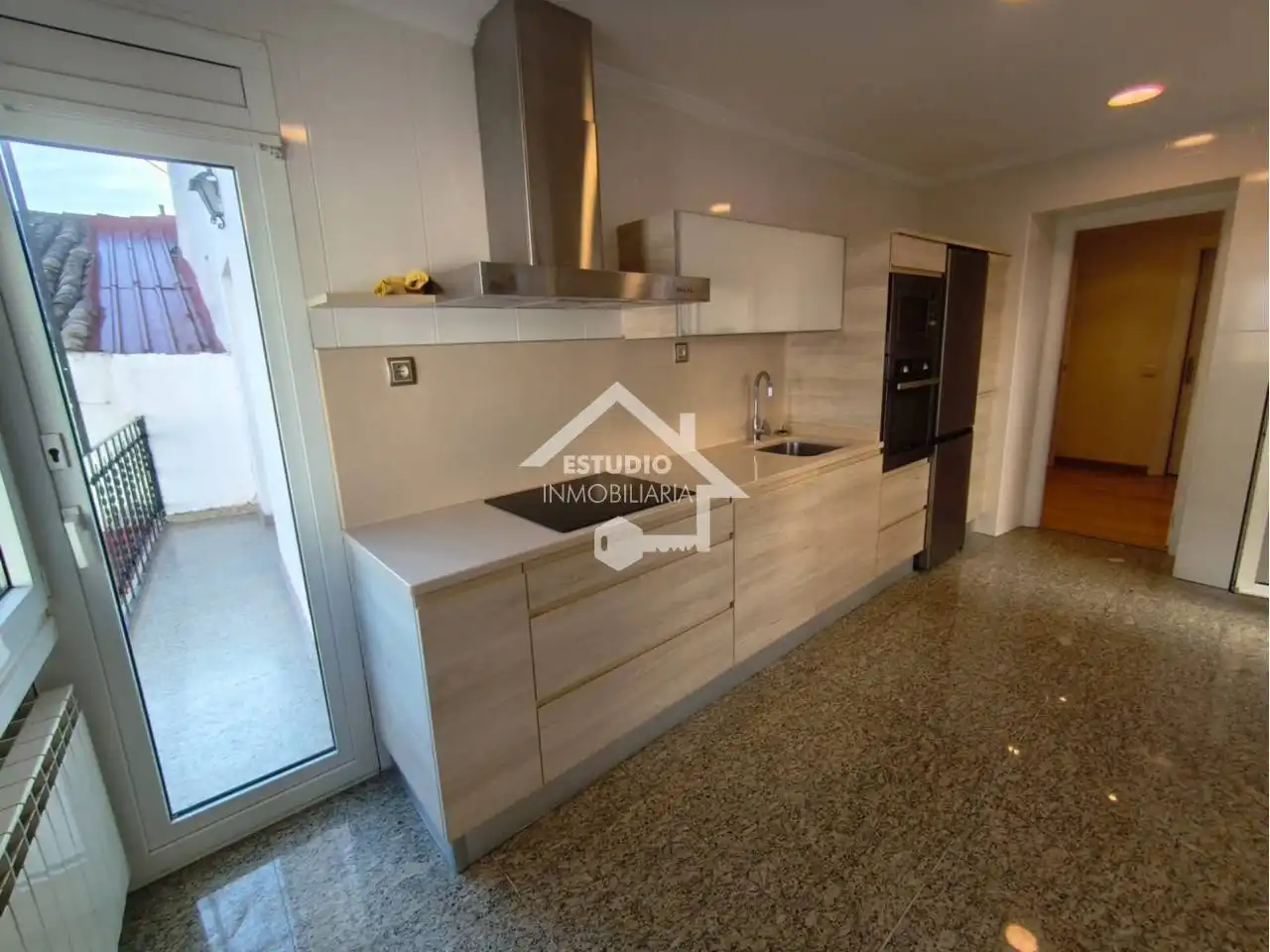 Cuina de Casa o xalet en venda en Lodosa amb Calefacció i Terrassa