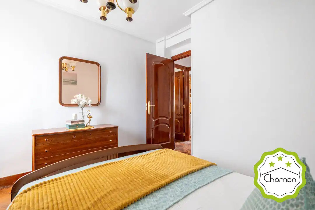 Habitación de Piso en venta en Barakaldo  con Trastero