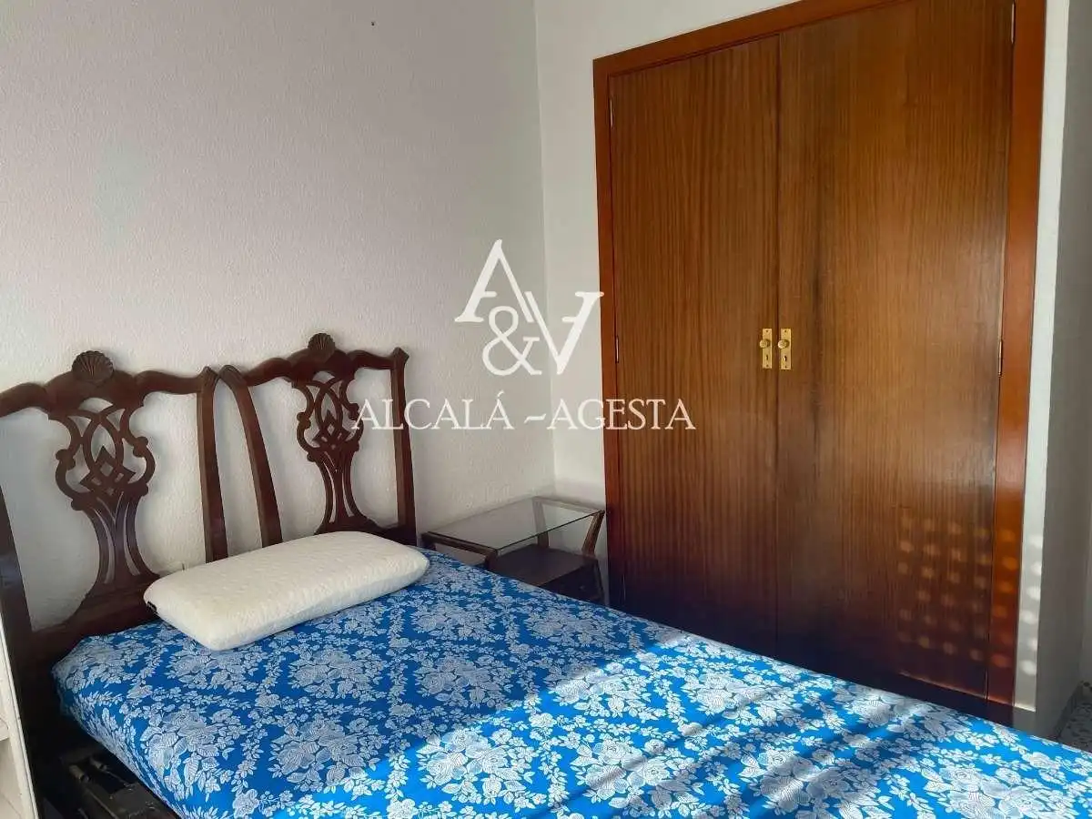 Flat for rent in Granada, Granada