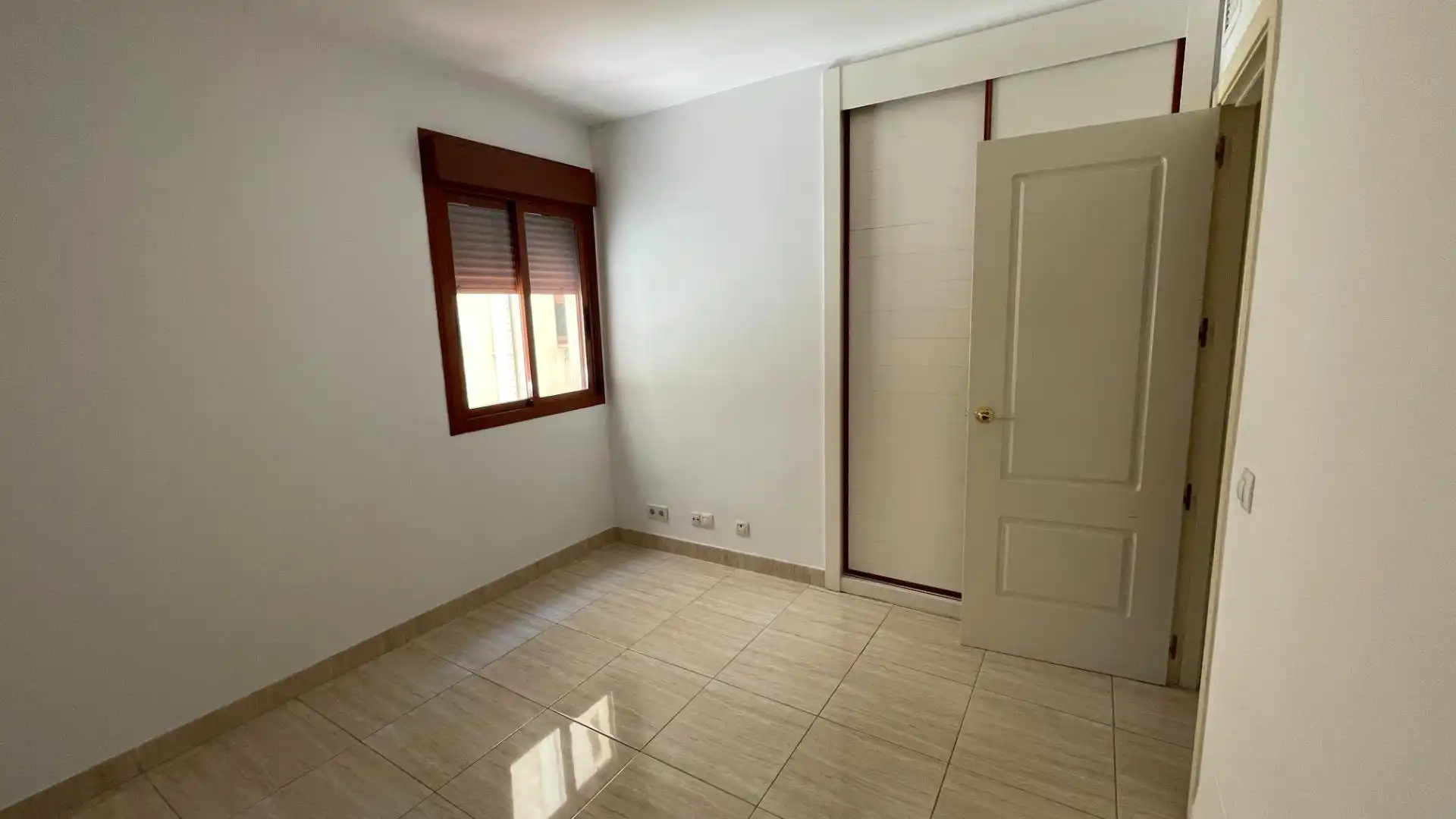 Flat for sale in LUIS PORTERO, El Tejar - Hacienda Bizcochero