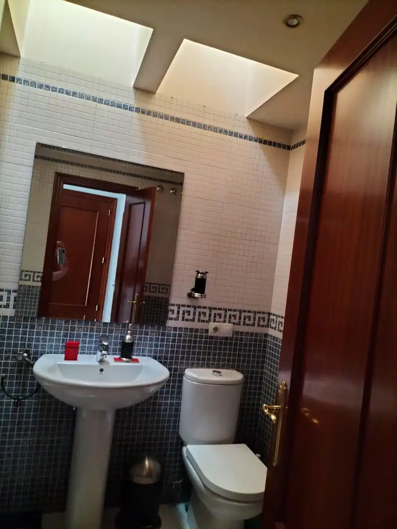 Bany de Casa o xalet en venda en Alcalá de Guadaira amb Aire condicionat, Calefacció i Terrassa
