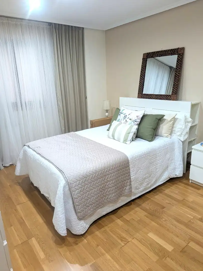 Habitación de Piso en venta en Narón con Amueblado