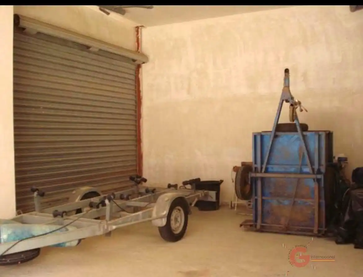 Business premises for sale in Calahonda - Carchuna