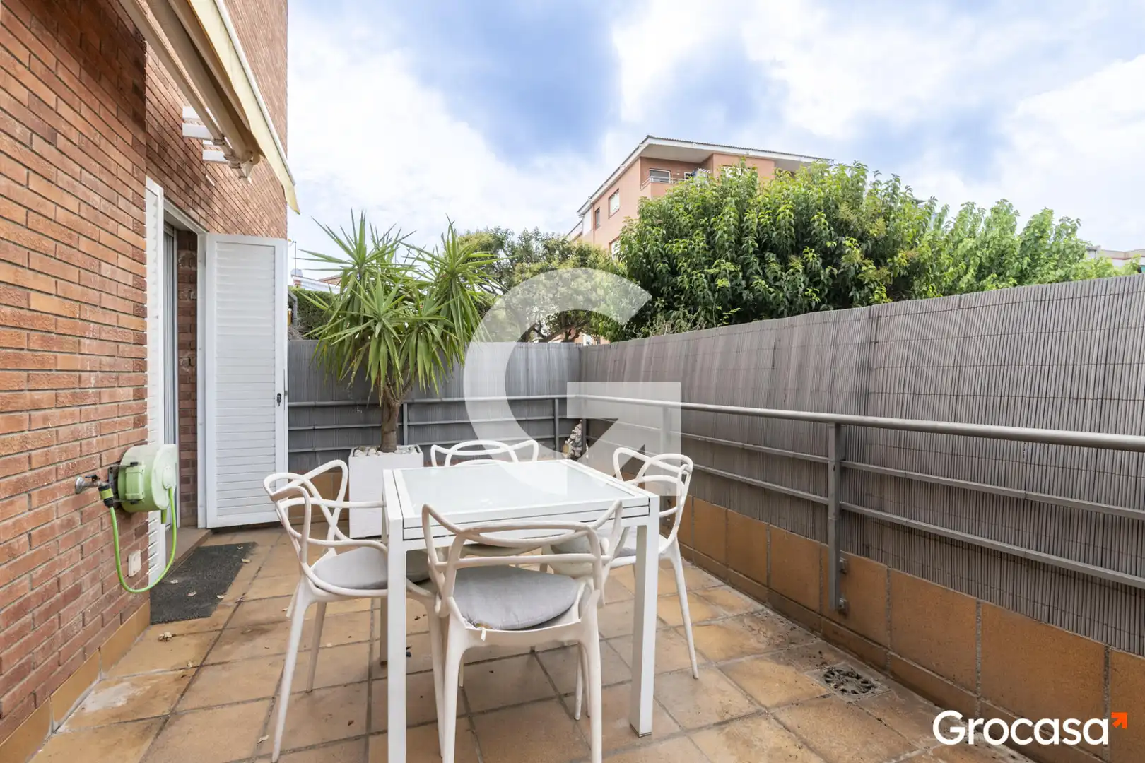 Terraza de Casa adosada en venta en Sant Joan Despí con Aire acondicionado, Calefacción y Terraza