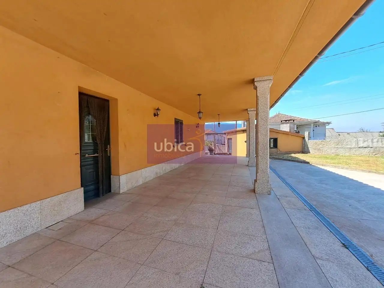 Terrasse von Haus oder Chalet zum Verkauf in Tui mit Heizung, Privatgarten und Terrasse