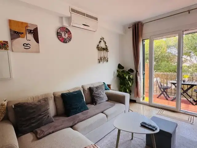 Living room of Flat for sale in Manacor  with Air Conditioner, Furnished and Balcony