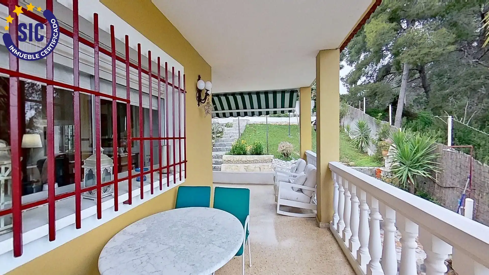 Terrassa de Casa o xalet en venda en Chiva amb Jardí privat, Terrassa i Traster