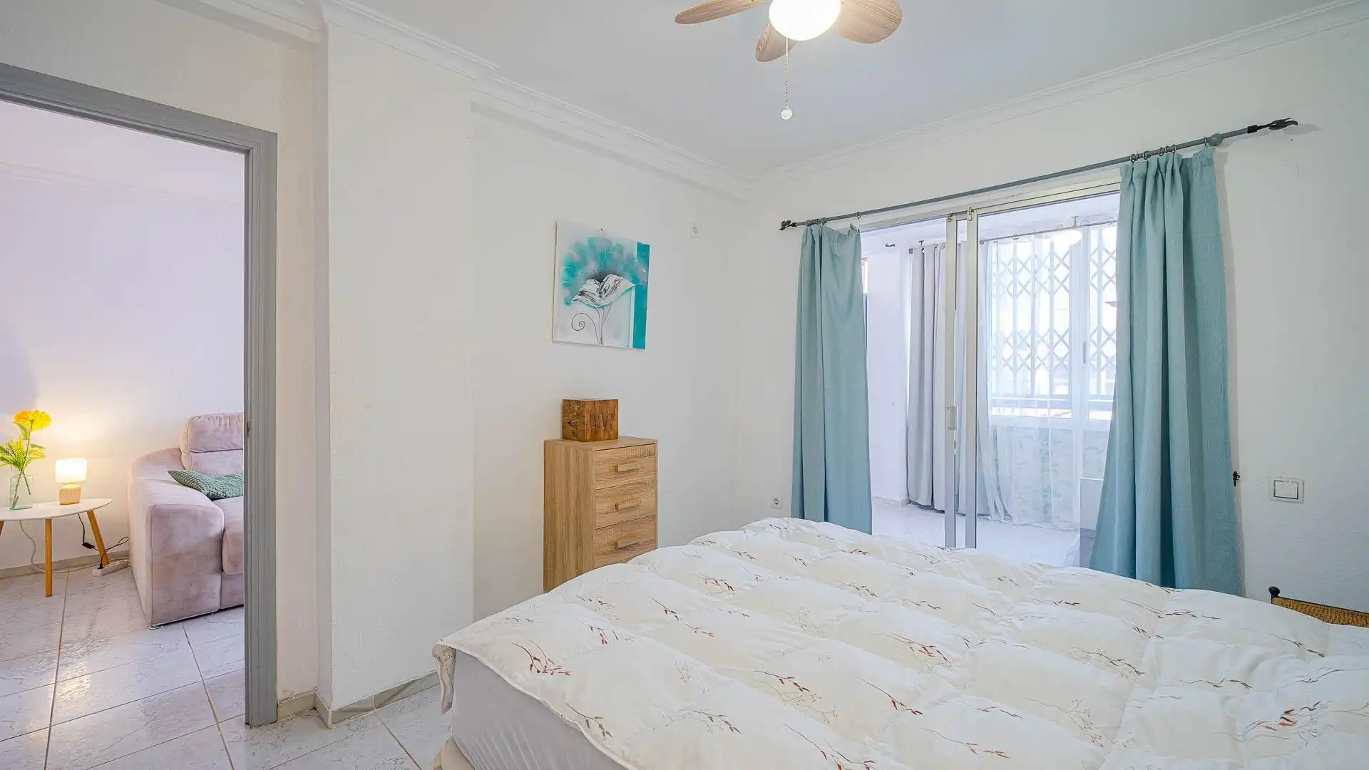 Schlafzimmer von Erdgeschoss zum Verkauf in Torrevieja mit Terrasse und Möbliert