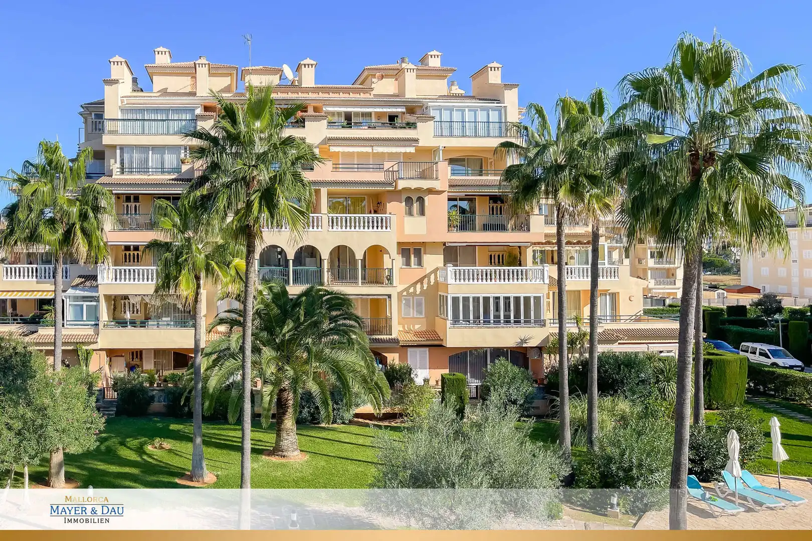 Exterior view of Flat for sale in Sant Llorenç des Cardassar  with Air Conditioner, Terrace and Furnished