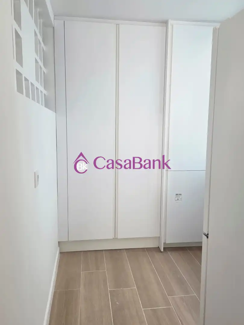 Wohnung zum Verkauf in Córdoba mit Klimaanlage und Terrasse