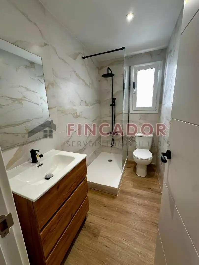Flat with terrace for sale in Avinguda del Parc, imagen 13