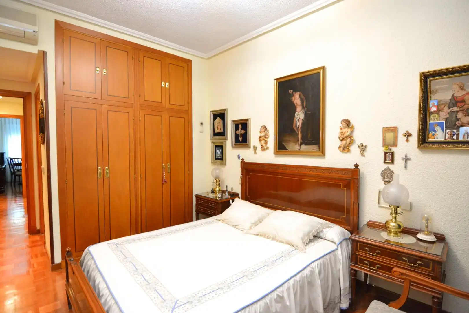Schlafzimmer von Wohnung zum Verkauf in Madrid mit Heizung und Parkett