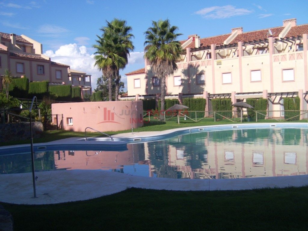 Duplex for rent in Calle cañaveral, Islantilla Golf