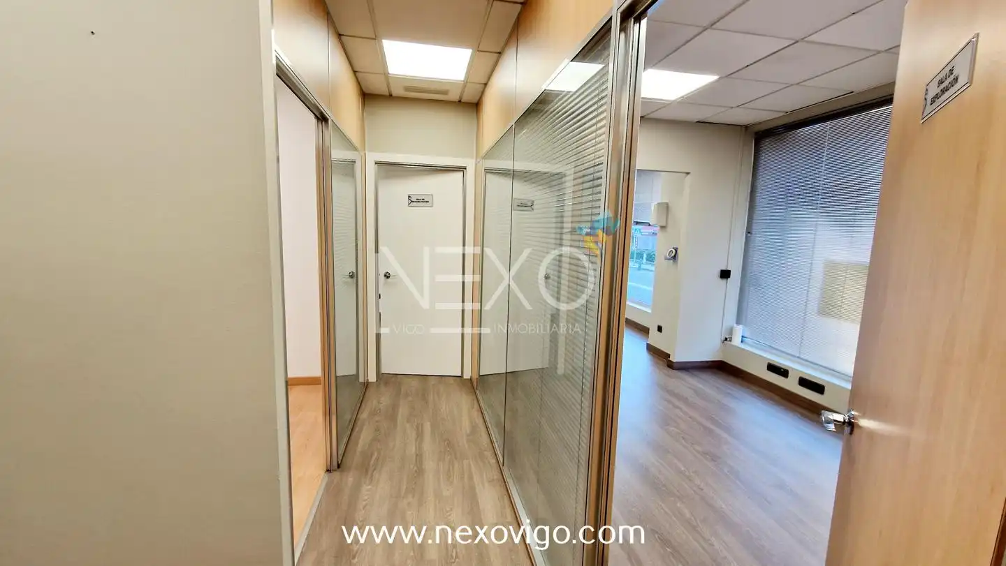 Business premises for sale in Avenida de Ourense, imagen 5