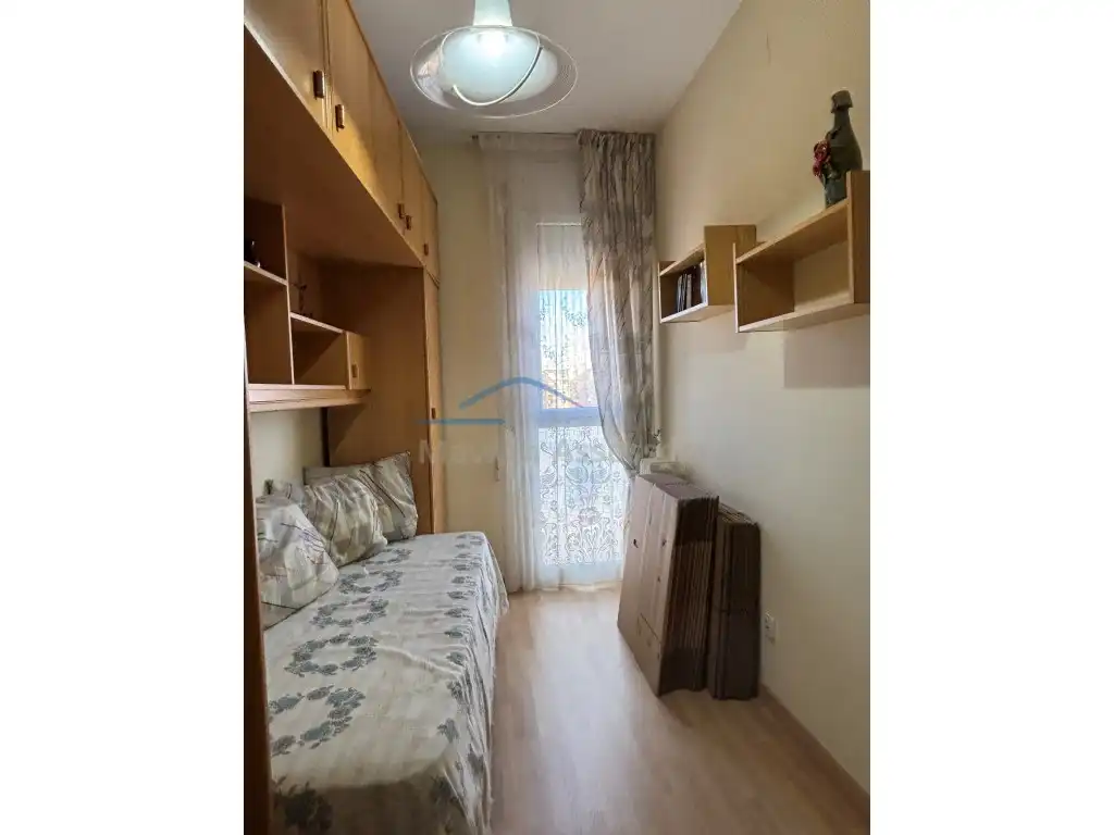 Habitación de Piso en venta en Sabadell con Amueblado