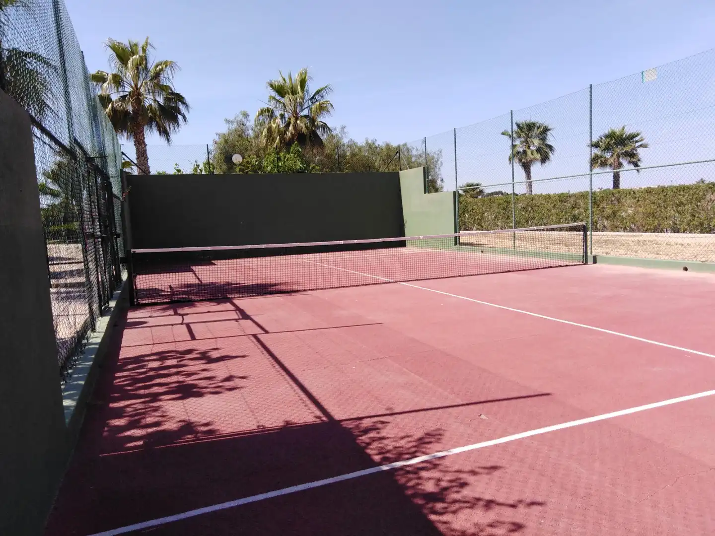 Vista exterior de Apartamento en venta en Alicante / Alacant con Aire acondicionado, Calefacción y Jardín privado