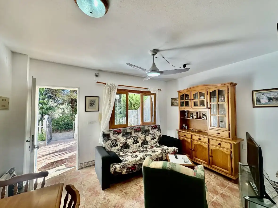 Sala de estar de Casa o chalet en venta en Santa Pola con Calefacción, Terraza y Piscina