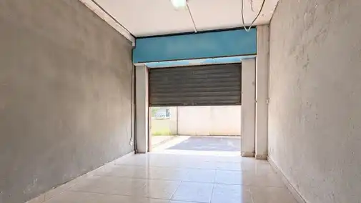 Local en venta en Els Masos - Els Garrofers