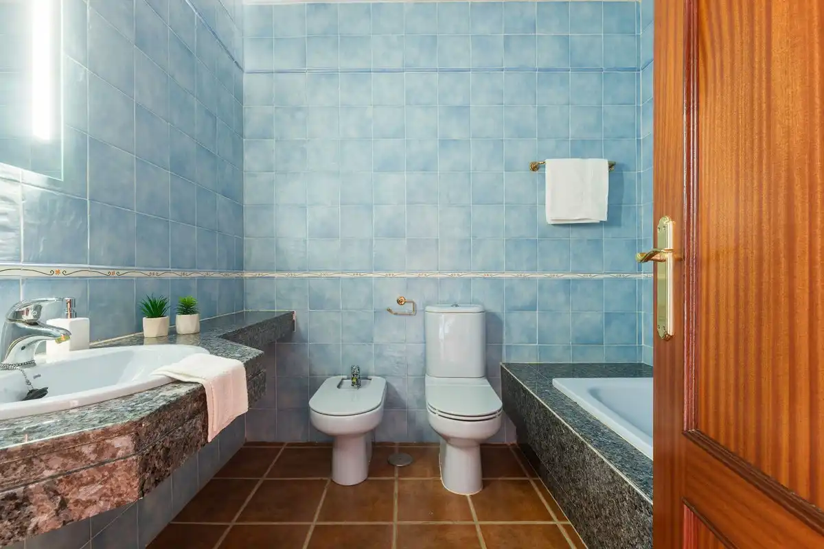 Chalet con piscina en venta en Calle Benahavis, imagen 21