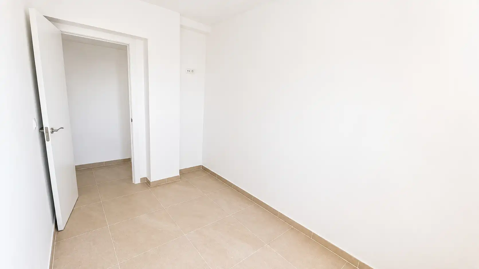 Piso con ascensor en venta en Avenida del Comandante Benítez, imagen 21