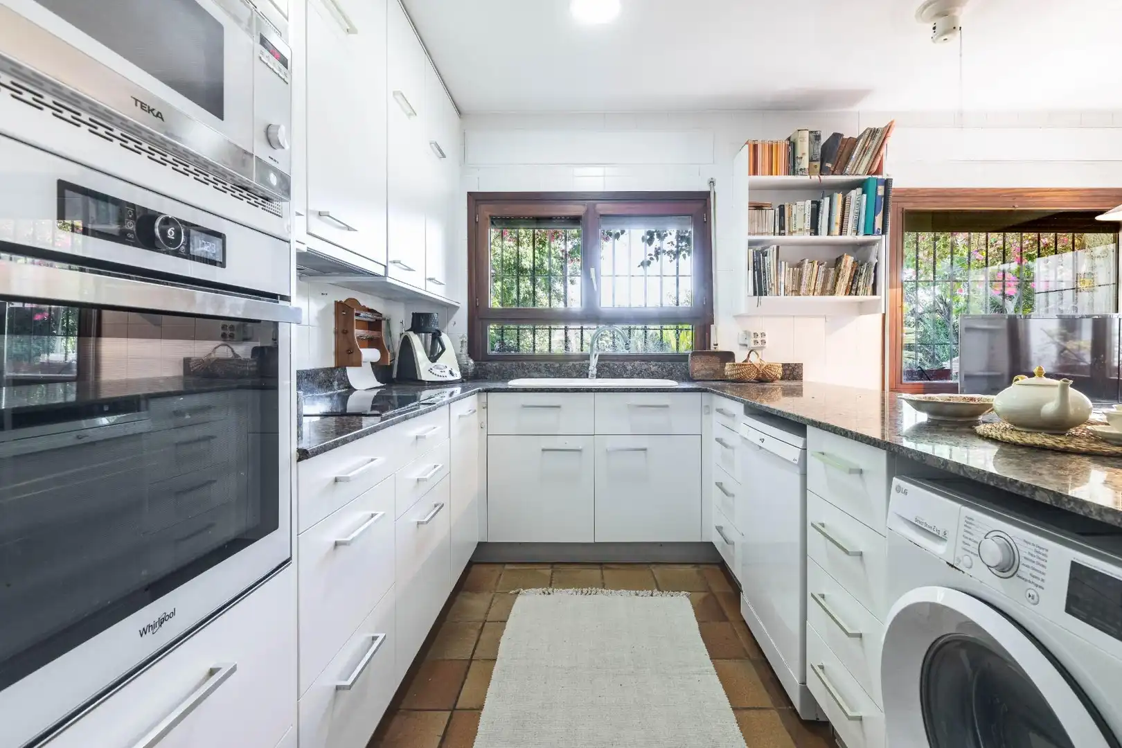 Kitchen of Houses for sale in Rocafort  with Air Conditioner, Heating and Private garden