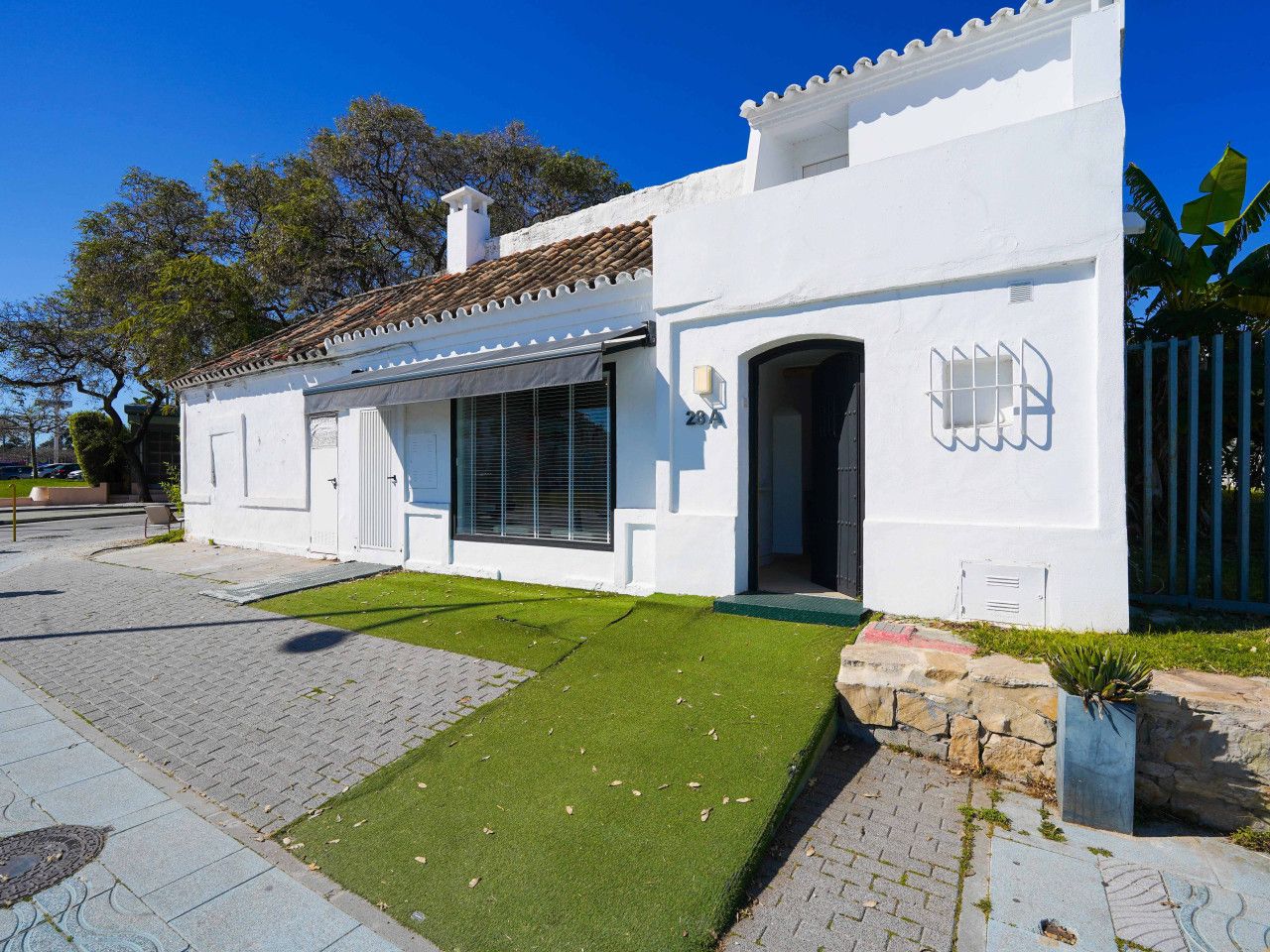 Oficina en venta en San Pedro de Alcántara pueblo