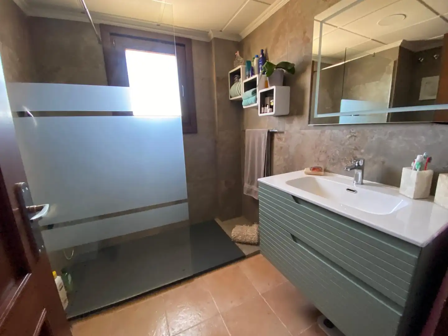 Baño de Dúplex en venta en Ayamonte con Aire acondicionado, Terraza y Trastero