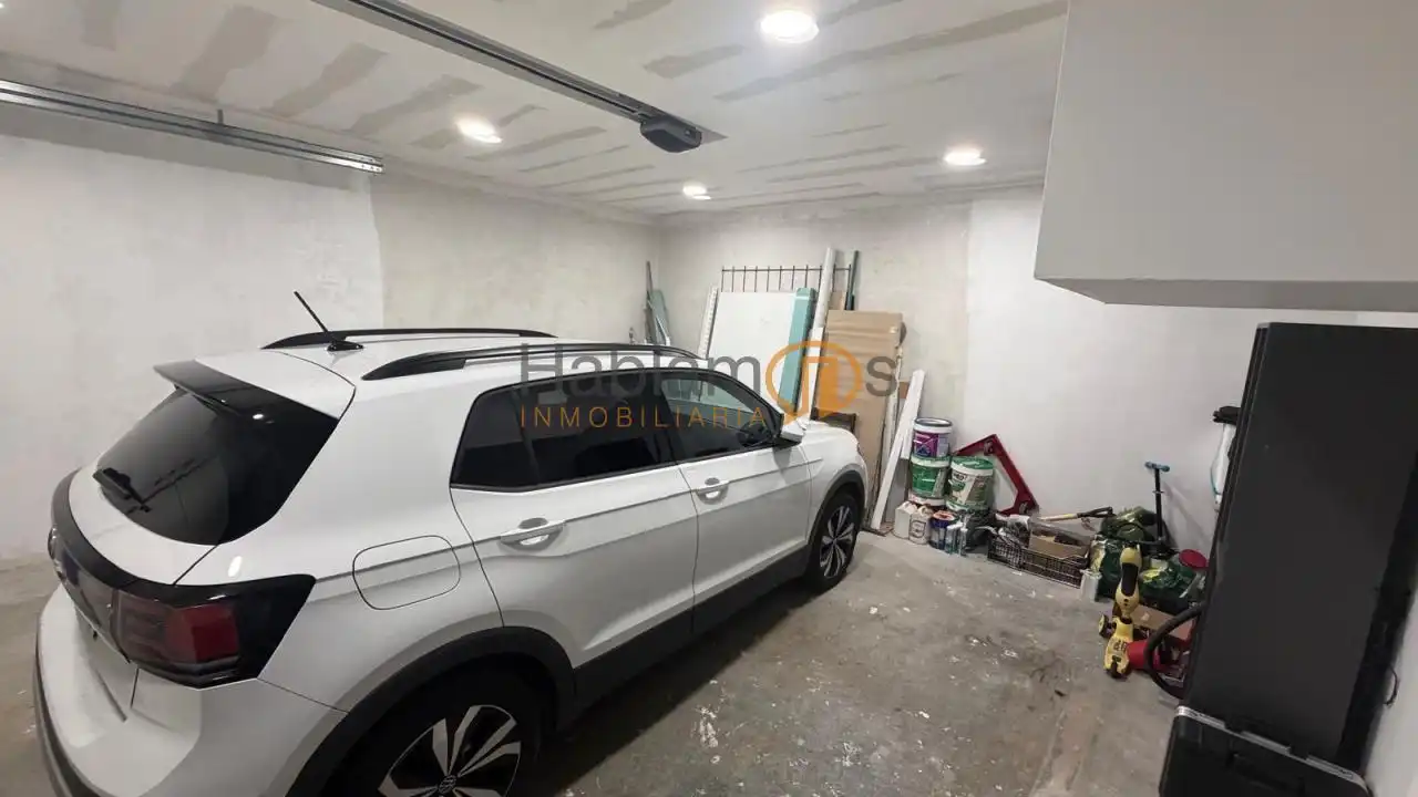 Casa o chalet en venta en Vilagarcía de Arousa con Calefacción, Jardín privado y Terraza