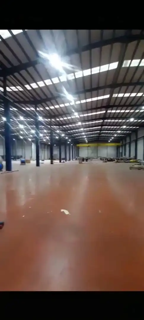 Nave industrial en alquiler en Borox, imagen 2