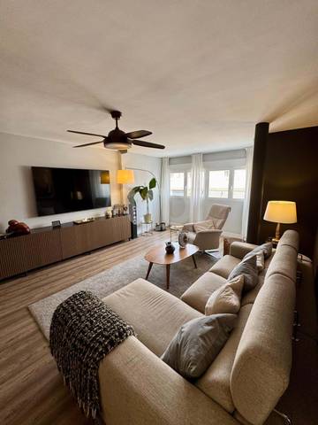 Piso en Venta en Ensanche - Diputación