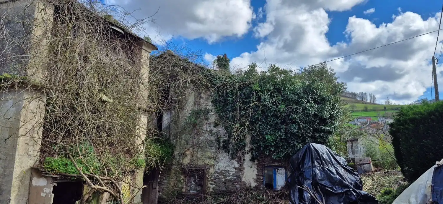 Houses for sale in Lourenzá