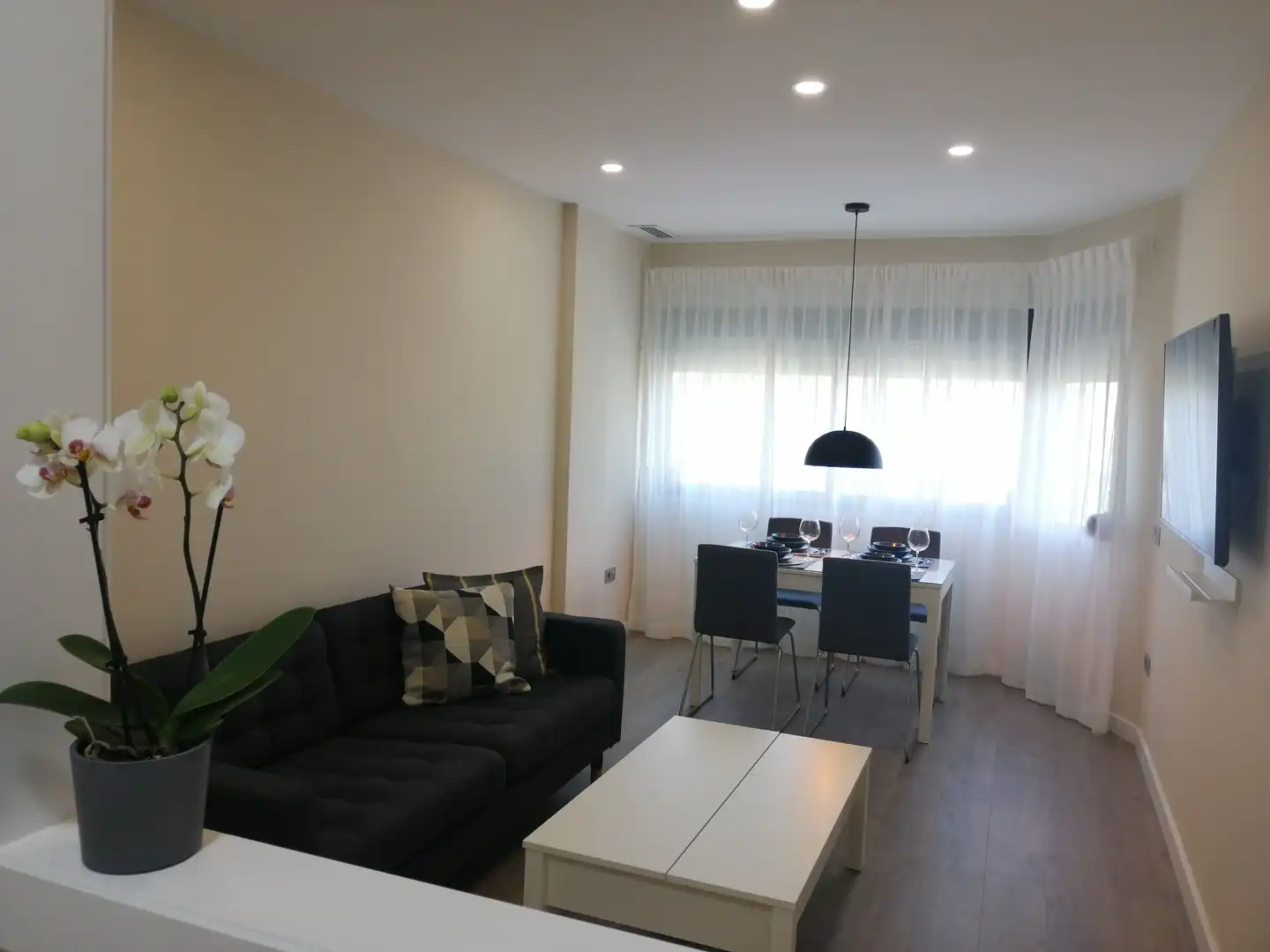Apartamento de alquiler en Calle Administrador Gutierrez Anaya, Parque Alcosa