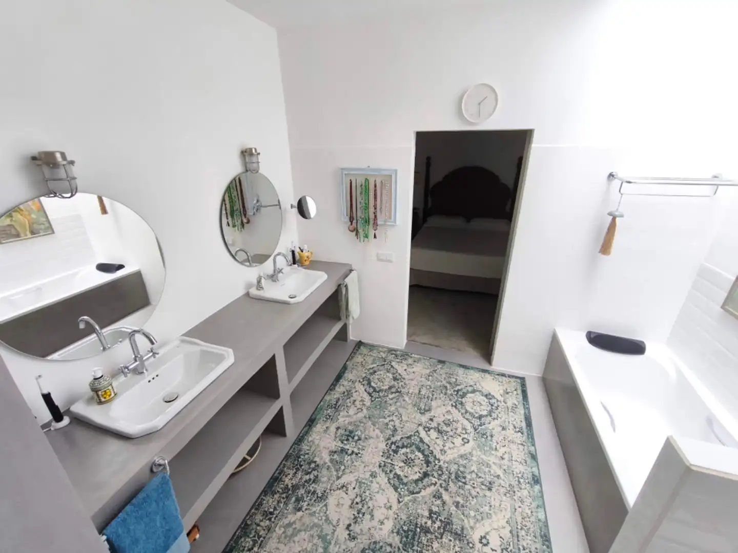 Bathroom of Detached homes for sale in Las Palmas de Gran Canaria  with Air Conditioner, Terrace and Furnished