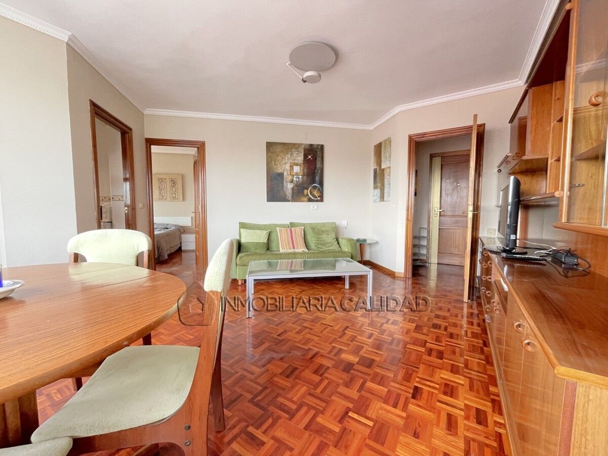 Flat to rent in Reyes Católicos