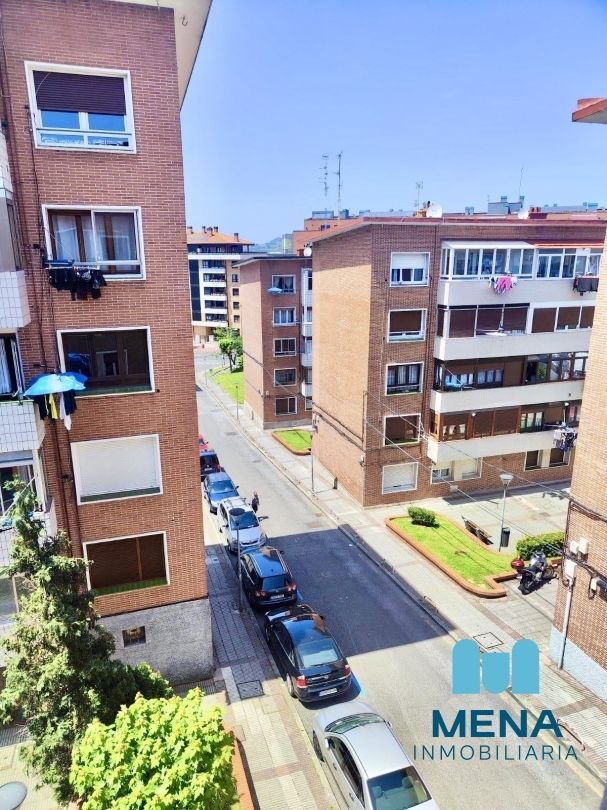 Vista exterior de Pis en venda en Barakaldo 