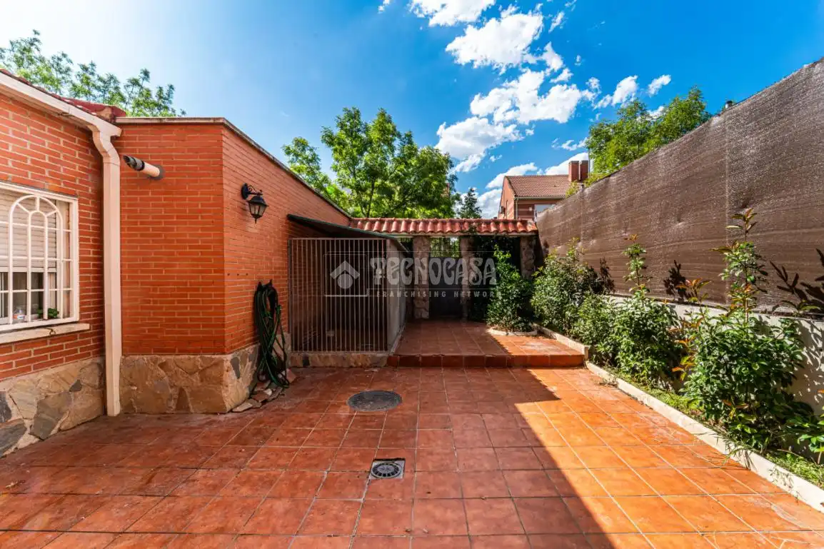 Terraza de Casa adosada en venta en Rivas-Vaciamadrid con Aire acondicionado, Calefacción y Jardín privado